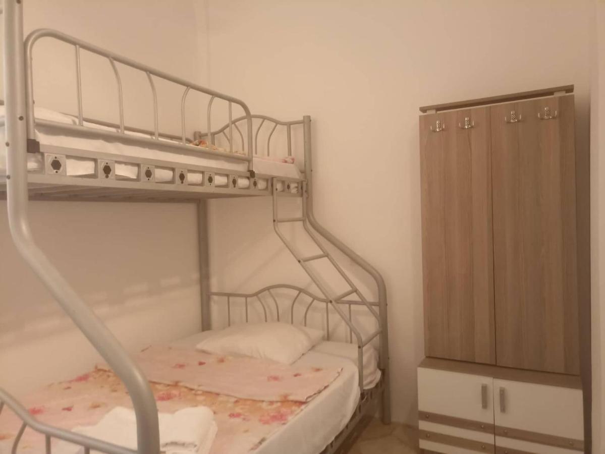 Bis-A Guesthouse Makhinjauri Eksteriør bilde