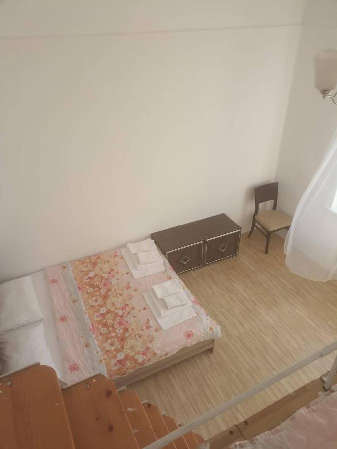 Bis-A Guesthouse Makhinjauri Eksteriør bilde