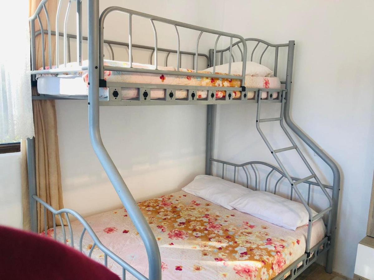 Bis-A Guesthouse Makhinjauri Eksteriør bilde