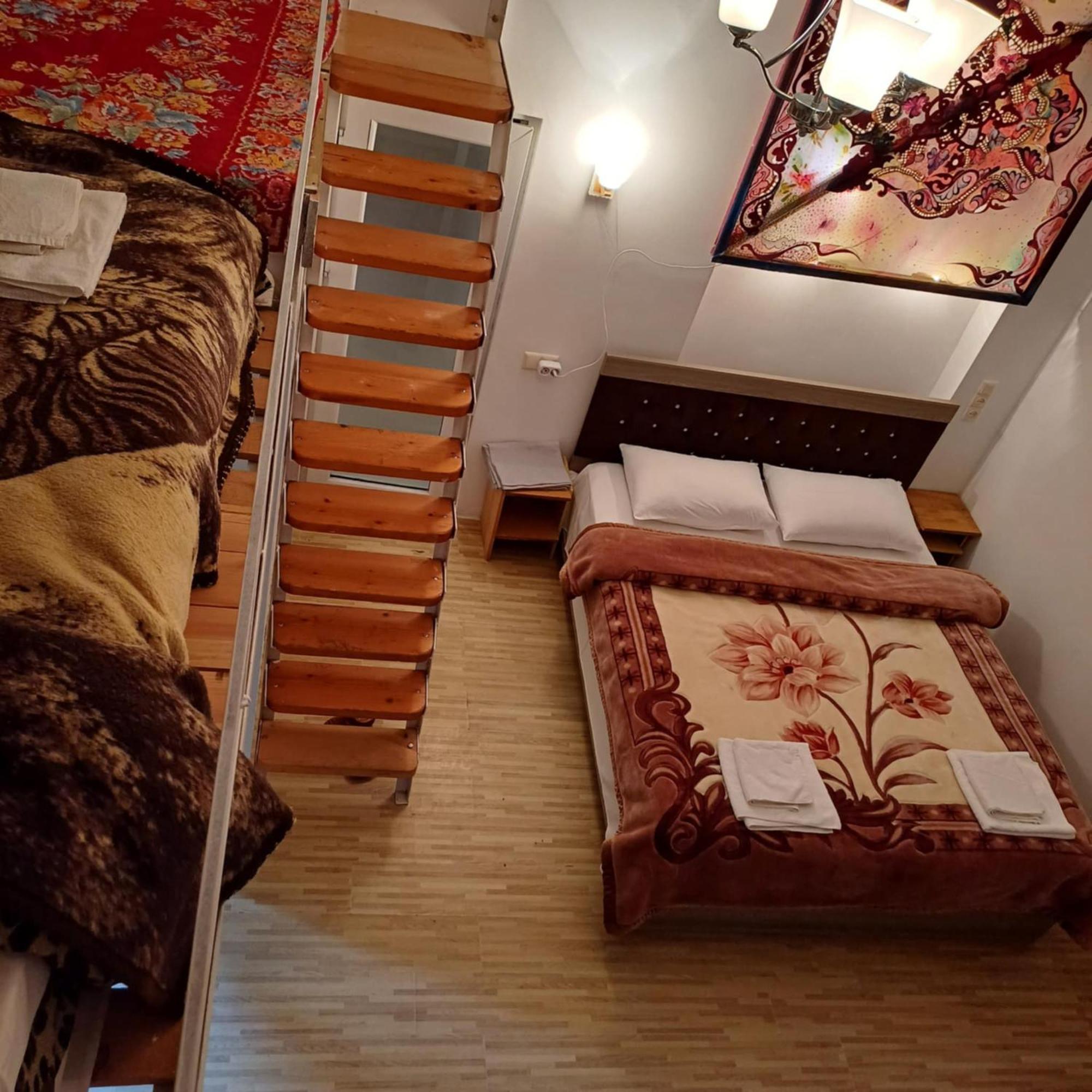 Bis-A Guesthouse Makhinjauri Eksteriør bilde